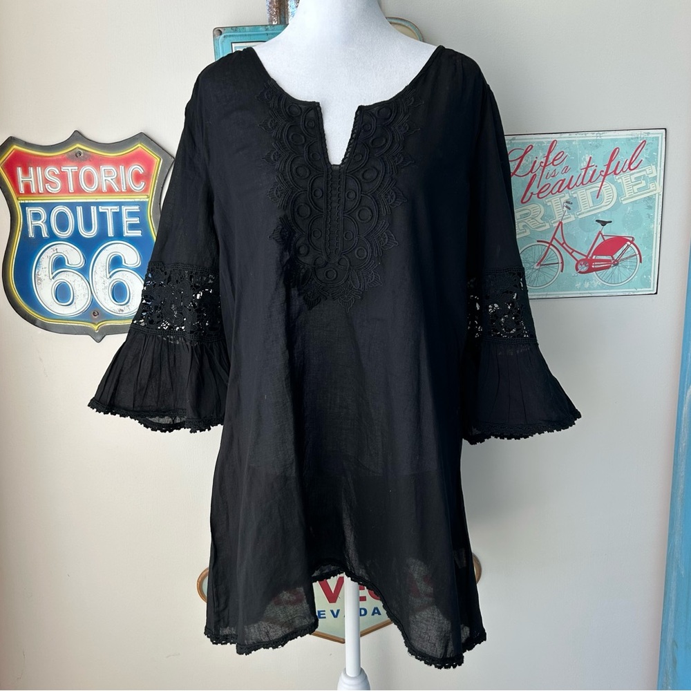 Joan Vass Black Split Neck Bell Sleeve Embroidered Blouse